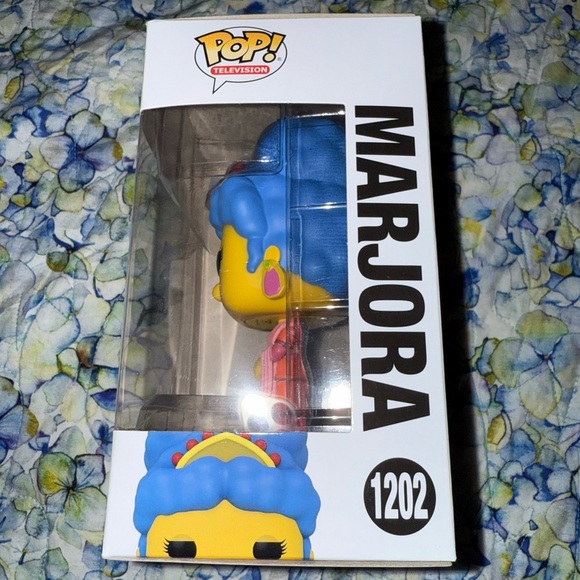 Funko Pop! The Simpsons - Marjora Vinyl Figure - Picture 2 of 6